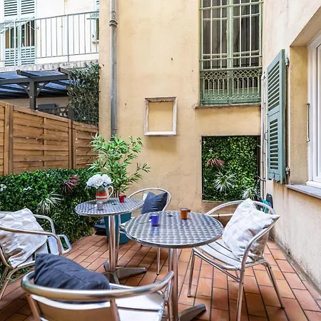アパート Large One Bedroom Flat In The Old Town